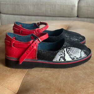 Handmade Artisan Mary Jane Flats | Eclectic Indie Avant-Garde | Women’s 8